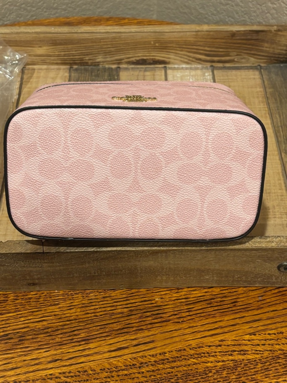 NWT 2026 Coach Cosmetic Case In Signature Canvas | Gold/Powder Pink CEA56 - Picture 6 of 10